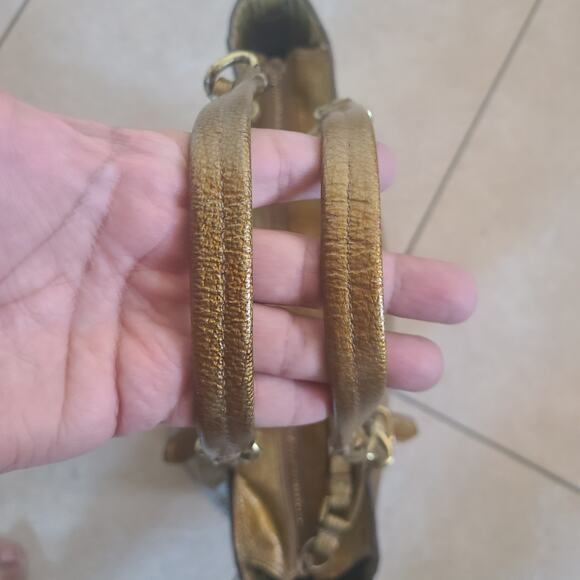 Coach Metallic Gold Patent Leather Tote Bag Chain Handles Large Style 14129 - Picture 5 of 16